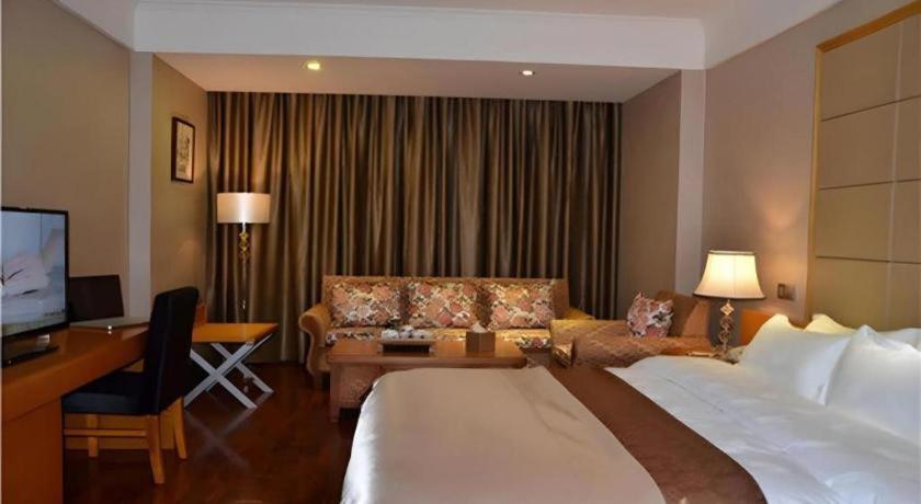Sanjiang Grand Hotel Vientiane Bagian luar foto